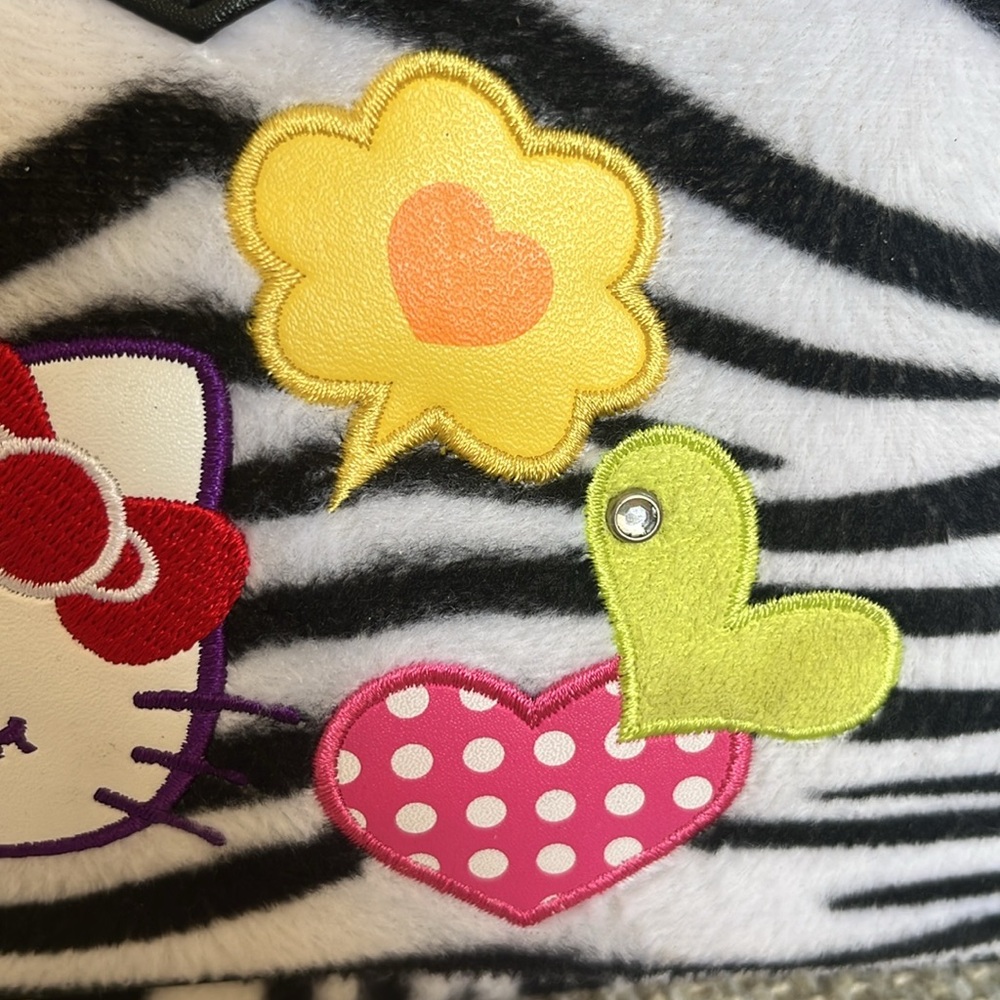 Zebra hello kitty purse - Picture 5 of 15